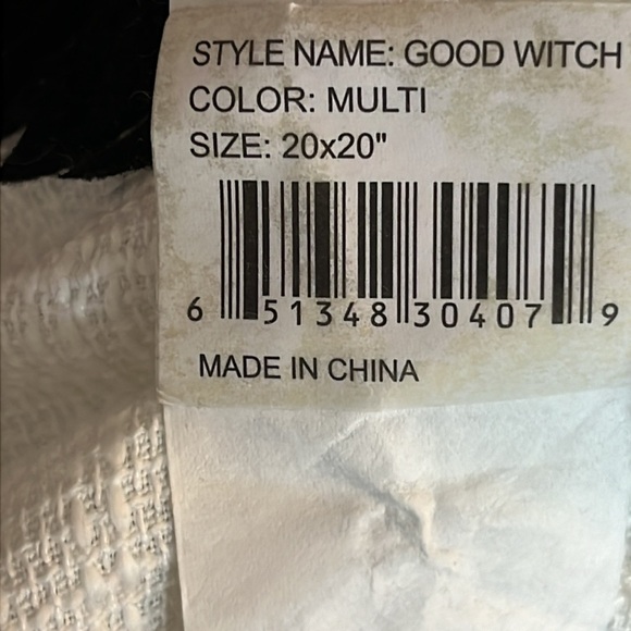 Halloween good witch pillow perfect for your couch. Brand new never used - Picture 3 of 4